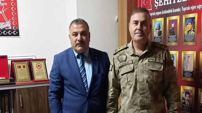 ŞANLIURFA İL JANDARMA KOMUTANI TUĞGENERAL MÜCAHİT AVKIRAN`DAN BİRECİK ŞEHİT GAZİ TEMSİLCİSİ ABDULLAH UÇAR `A ZİYARET