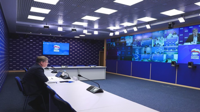 Andrey Isaev: 2024’te “Birleşik Rusya ile Kariyerim” parti projesinin etkinliklerine 2,3 milyon kişi katıldı