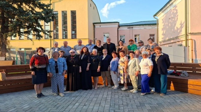 В штабе общественной поддержки «Единой России» в Рязани прошёл концерт «Свеча памяти»