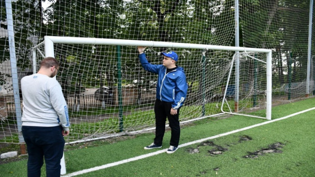 Birleşik Rusya, Ulyanovsk ve Kursk’taki futbol sahalarının güvenliğini izledi