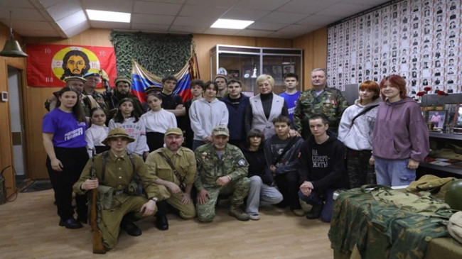 Birleşik Rusya, Murmansk’ta yürütülen “Askerlere Mektup” kampanyasının sonuçlarını özetledi
