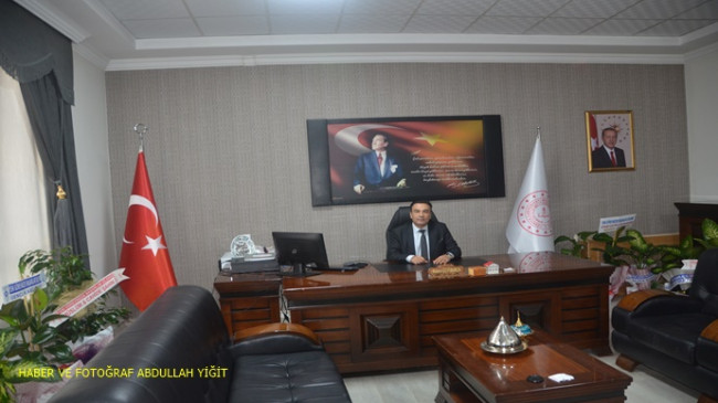 Birecik İlçe Millî Eğitim Müdürlüğü Görevine Mehmet Öztürkmen Atandı