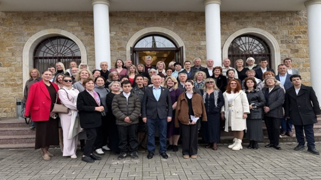 Birleşik Rusya ve Birleşik Abhazya, partiler arası işbirliğinin güçlendirilmesi ve iki devletin birliğinin pekiştirilmesi konularını görüştü