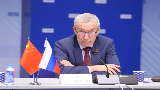 «Единая Россия» и Компартия Китая наметили планы совместной работы на 2026 год