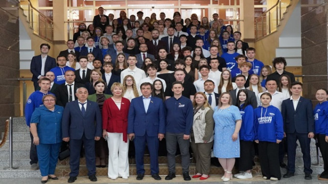 «Единая Россия» и МГЕР запустили в Татарстане новый сезон проекта «ПолитЗавод» для политически активной молодёжи