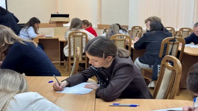 Kazan’da, Birleşik Rusya’nın desteğiyle 1 Mayıs sendika bildirisi kaleme alındı