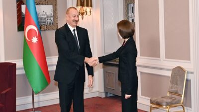 İlham Aliyev Brüksel’de Moldova Cumhuriyeti Cumhurbaşkanı Maya Sandu ile bir araya geldi