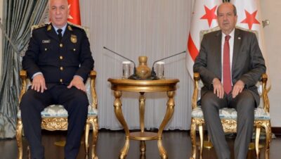 Cumhurbaşkanı Ersin Tatar, Polis Genel Müdürü Ahmet Soyalan’ı kabul ederek görüştü