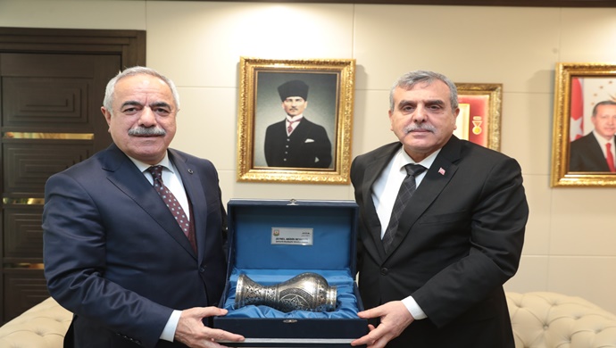 TARIM VE ORMAN BAKAN YARDIMCISI MEHMET HADİ TUNÇ’TAN ŞANLIURFA BÜYÜKŞEHİR BELEDİYESİNE ZİYARET