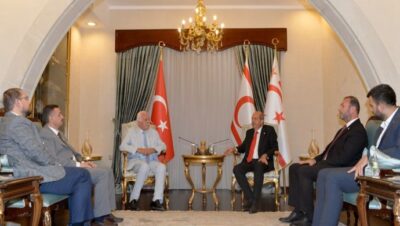 Cumhurbaşkanı Ersin Tatar, 20 Temmuz Mutlu Barış Harekâtı’nın 48. yıl dönümü nedeniyle KKTC’de bulunan Saadet Partisi heyetini kabul ederek görüştü
