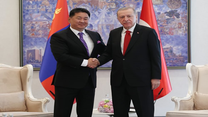 Cumhurbaşkanı Erdoğan, Moğolistan Cumhurbaşkanı Khurelsukh ile bir araya geldi
