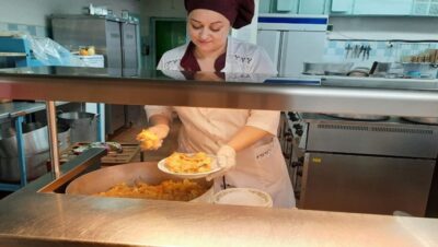 Birleşik Rusya, Magadan bölgesindeki okullardaki yemeklerin kalitesini kontrol etti