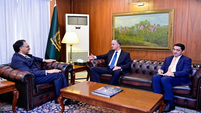 Pakistan Dışişleri Bakanı ile görüşme